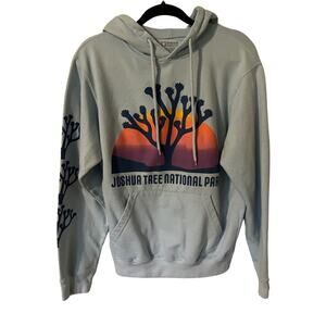 Joshua Tree National Park Blue Sunset Graphic Hoodie Size Medium